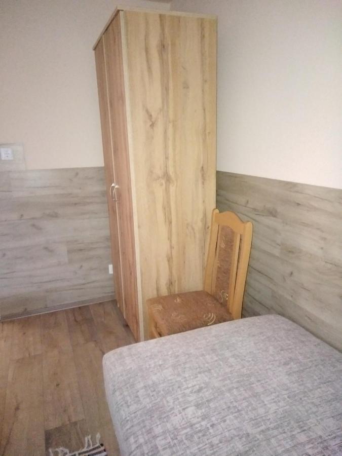 Budai Vam Apartmanhaz Hotel Pécs Buitenkant foto