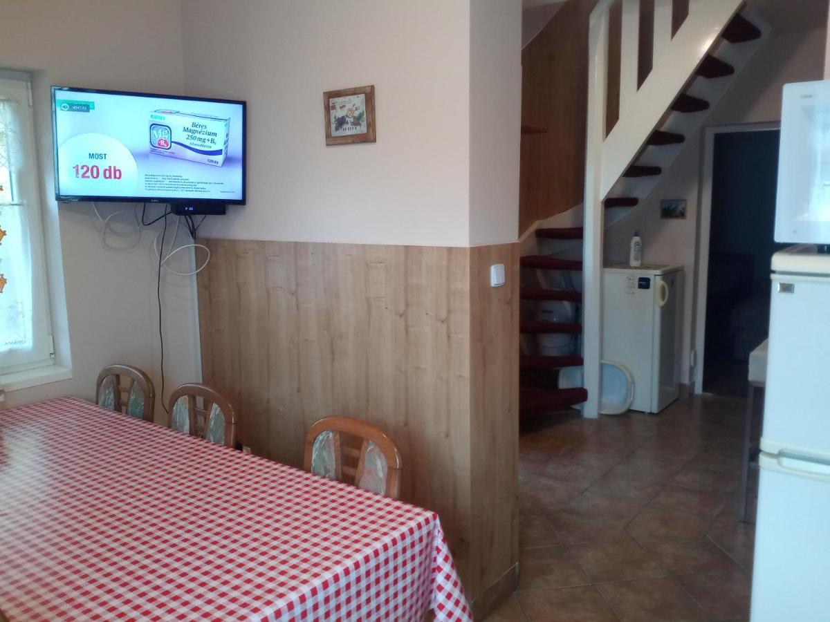 Budai Vam Apartmanhaz Hotel Pécs Buitenkant foto