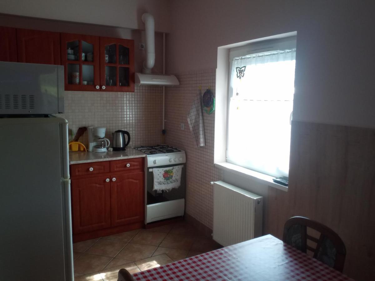 Budai Vam Apartmanhaz Hotel Pécs Buitenkant foto