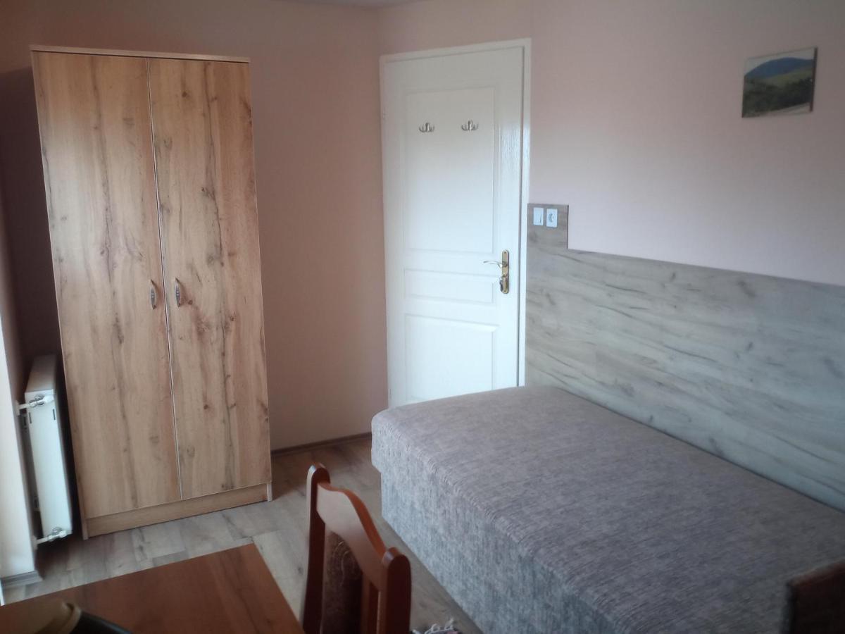 Budai Vam Apartmanhaz Hotel Pécs Buitenkant foto