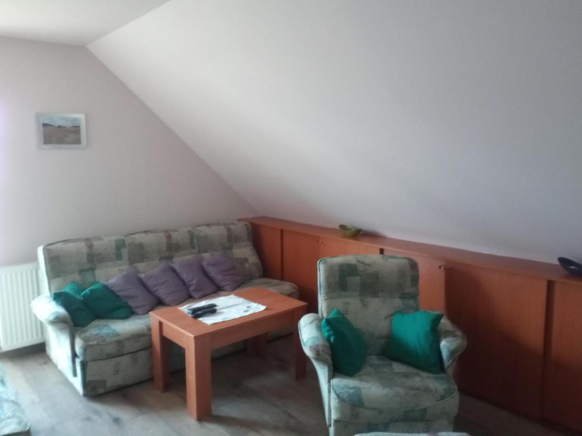 Budai Vam Apartmanhaz Hotel Pécs Buitenkant foto