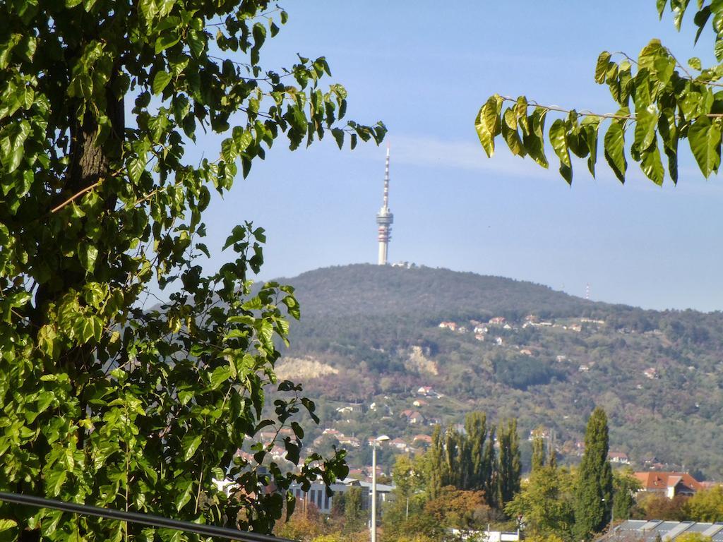 Budai Vam Apartmanhaz Hotel Pécs Buitenkant foto